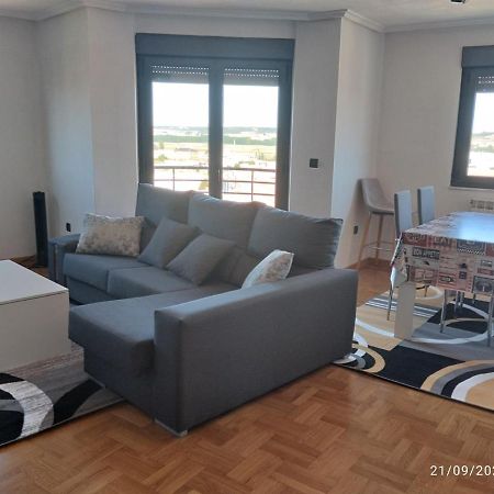 Vut El Negrillo 15 Appartement Astorga Buitenkant foto